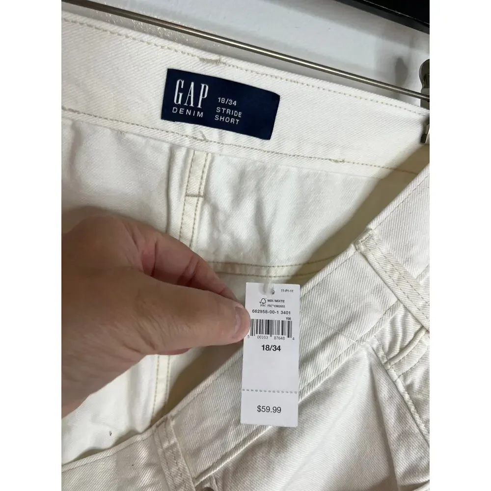 Gap Women's Stride Short Raw Hem White NEW ~ Size 18/34